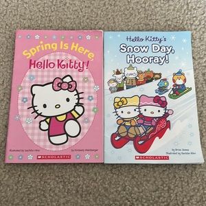 🎀2 for $8🎀 2 Hello Kitty paperback books